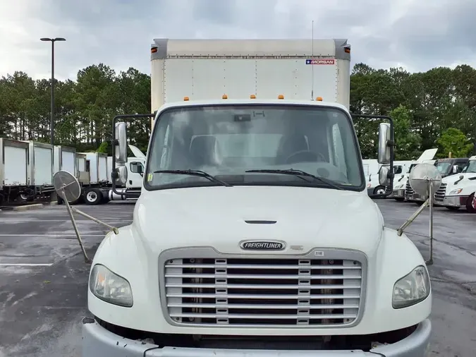 2018 FREIGHTLINER M2 106