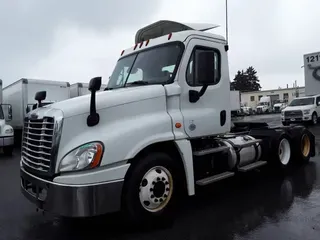 2019 FREIGHTLINER CASCADIA 125