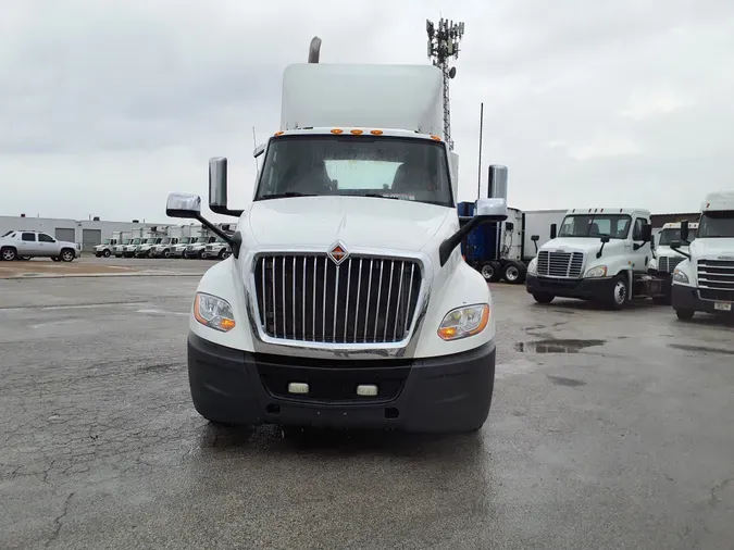 2018 NAVISTAR INTERNATIONAL LT625 DAYCAB T/A