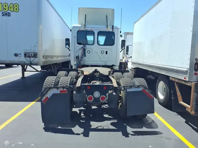2019 FREIGHTLINER CASCADIA 125