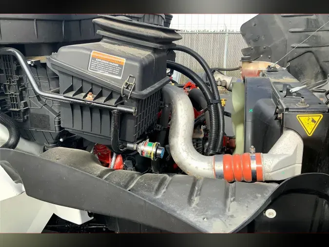 2020 INT MV607