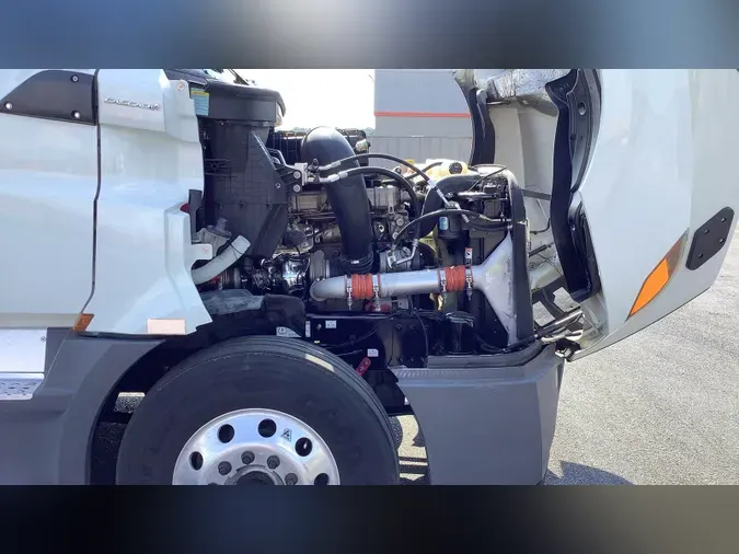 2022 Freightliner Cascadia 1268b6fff112d002967aa6932ee3f13c6dc