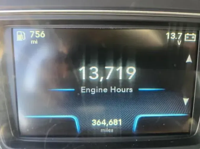 2019 International LT625