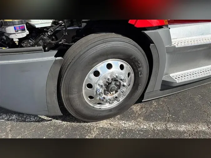 2023 FREIGHTLINER CA126