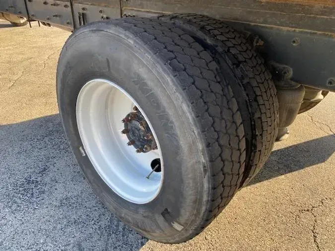 2020 Freightliner Business Class M2 106
