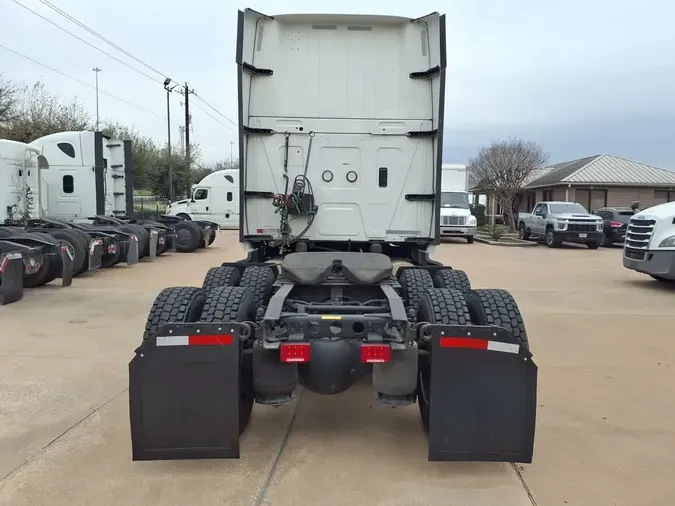 2020 NAVISTAR INTERNATIONAL LT625 SLPR CAB