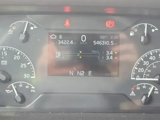 2020 VOLVO VNL64T-300