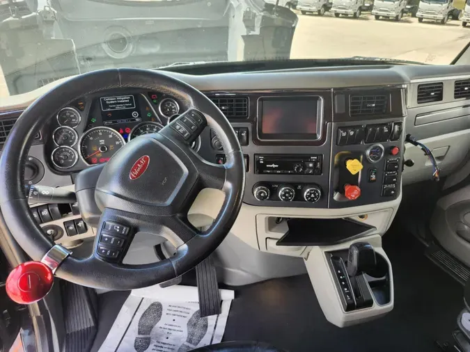 2018 Peterbilt 579