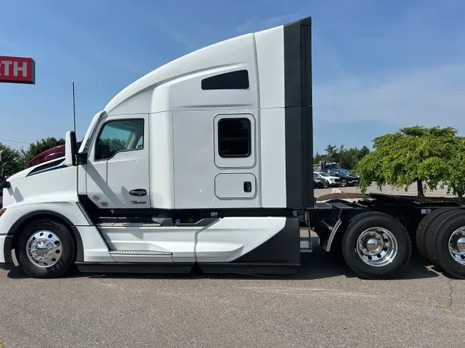 2026 Kenworth T680