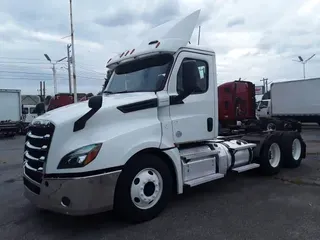 2020 FREIGHTLINER/MERCEDES NEW CASCADIA PX12664
