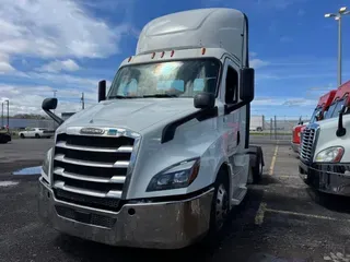 2020 FREIGHTLINER/MERCEDES NEW CASCADIA 116