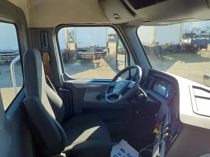 2020 FREIGHTLINER/MERCEDES NEW CASCADIA 1168b88a2a872602a7478628e004ca38f9e