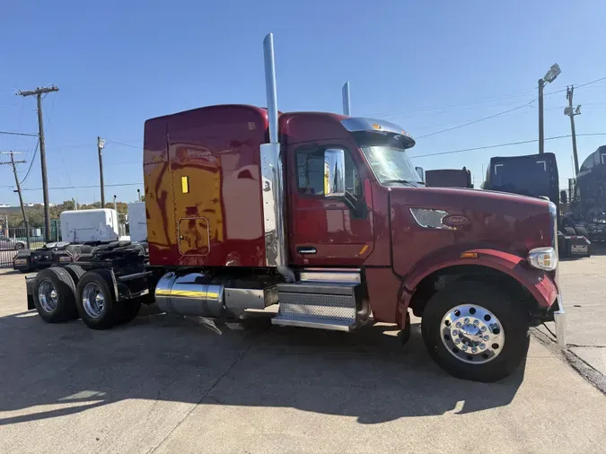 2022 Peterbilt 567