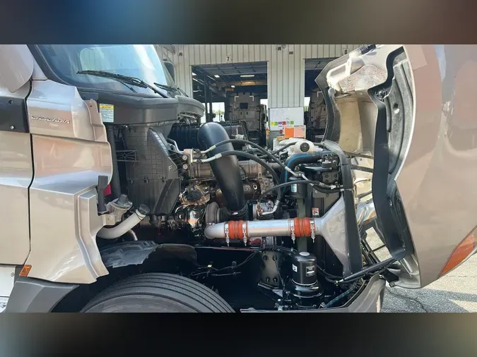 2025 Freightliner Cascadia 1268b8d1717f9cf2f570a88083f9d07c6df