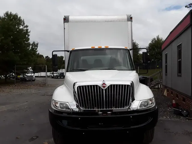 2019 NAVISTAR INTERNATIONAL 4300