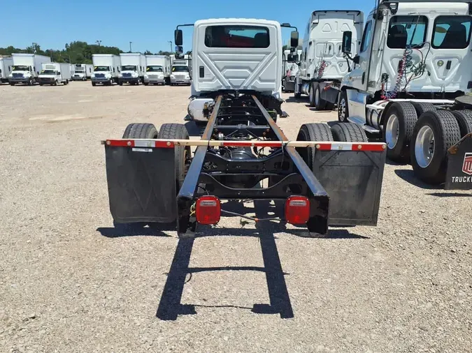 2019 NAVISTAR INTERNATIONAL 4300