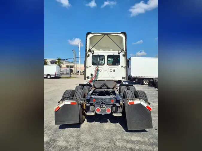 2019 FREIGHTLINER/MERCEDES CASCADIA 1258b9ae6163ec5cbf0f7d9027f5ef725e4