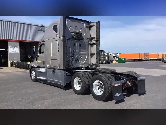 2023 Freightliner Cascadia 126