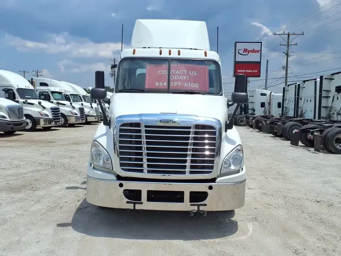2019 FREIGHTLINER CASCADIA 125