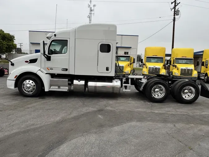 2022 Peterbilt 579