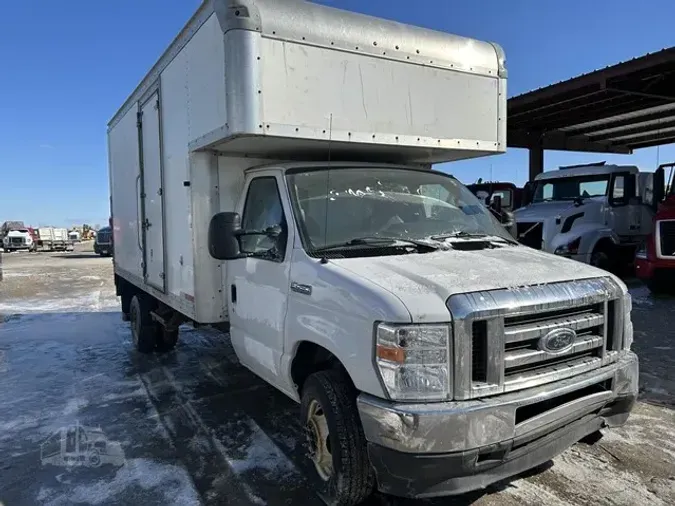 2021 FORD E450