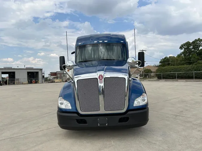 2020 Kenworth T680