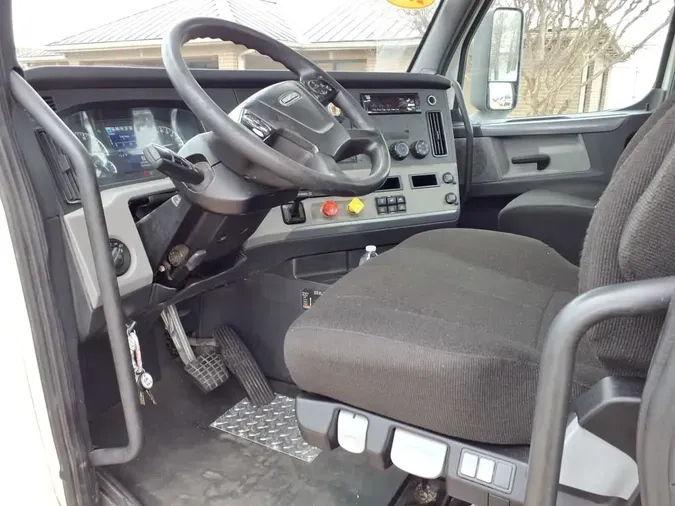 2020 FREIGHTLINER/MERCEDES NEW CASCADIA PX12664