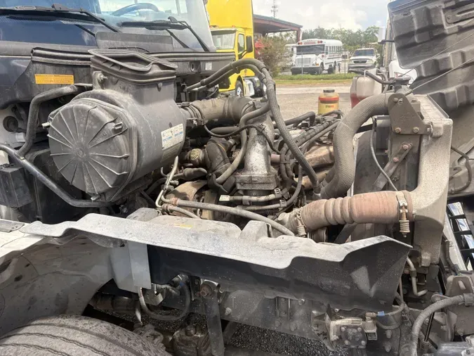 2020 Hino 268A