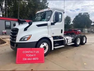 2019 FREIGHTLINER NEW CASCADIA PX12664