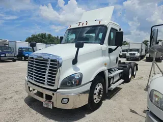 2019 FREIGHTLINER CASCADIA 125