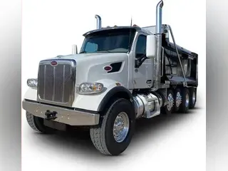 2022 Peterbilt 567