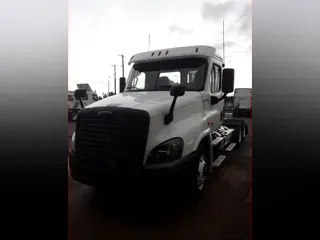 2019 FREIGHTLINER CASCADIA 125