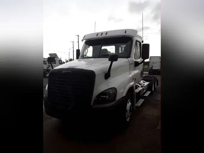 2019 FREIGHTLINER CASCADIA 1258bb8e56bc8f1d279c764752df3ce0149
