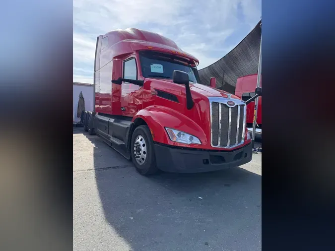 2023 Peterbilt 579