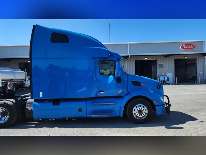 2021 Peterbilt 579