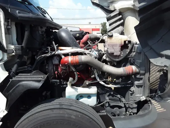 2018 NAVISTAR INTERNATIONAL LT625 SLPR CAB