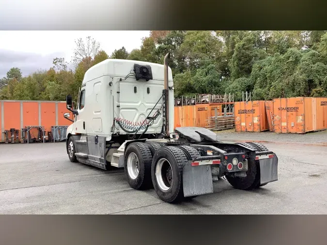 2021 Freightliner Cascadia 1268bcd71ec9c96d0f630952cb1f15a9412