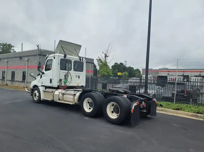 2020 FREIGHTLINER/MERCEDES NEW CASCADIA PX12664