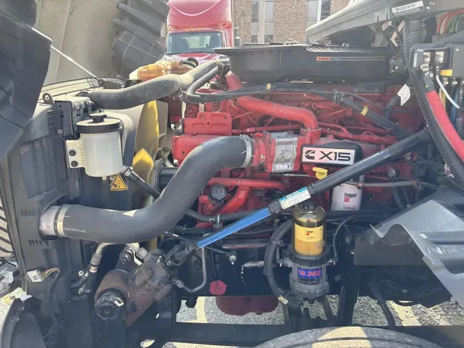 2021 International LT625