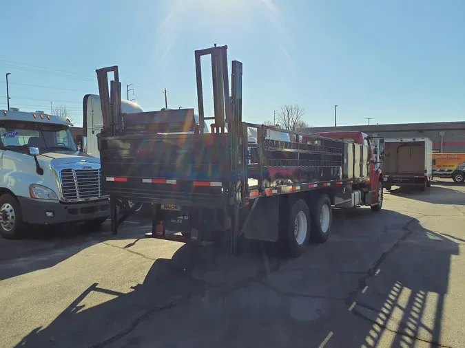 2015 FREIGHTLINER/MERCEDES M2 106