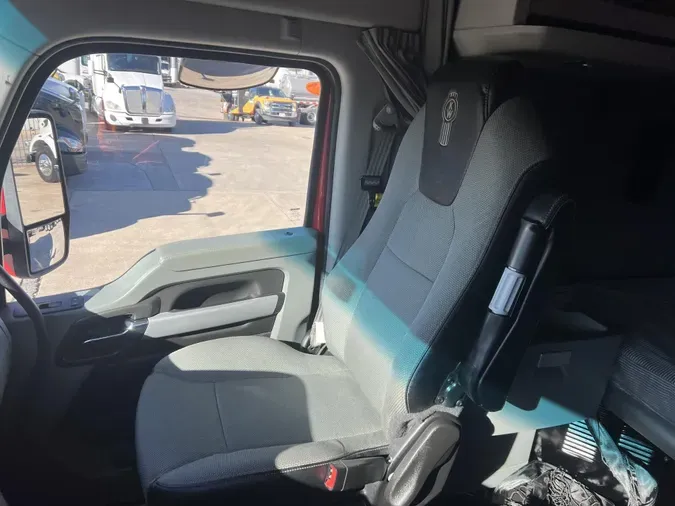 2020 Kenworth T680