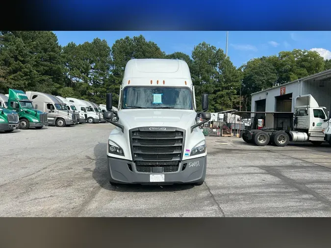 2022 Freightliner Cascadia 126