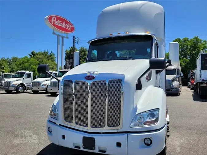 2019 PETERBILT 579