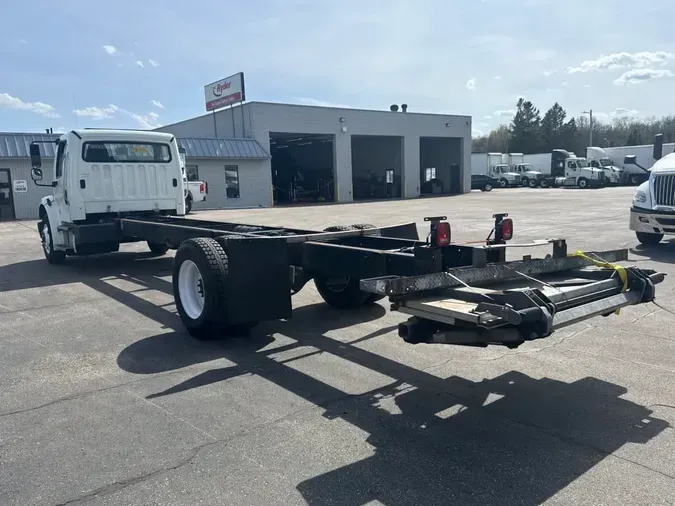 2019 FREIGHTLINER/MERCEDES M2 1068be89066732f23d54aabae93d51b507c