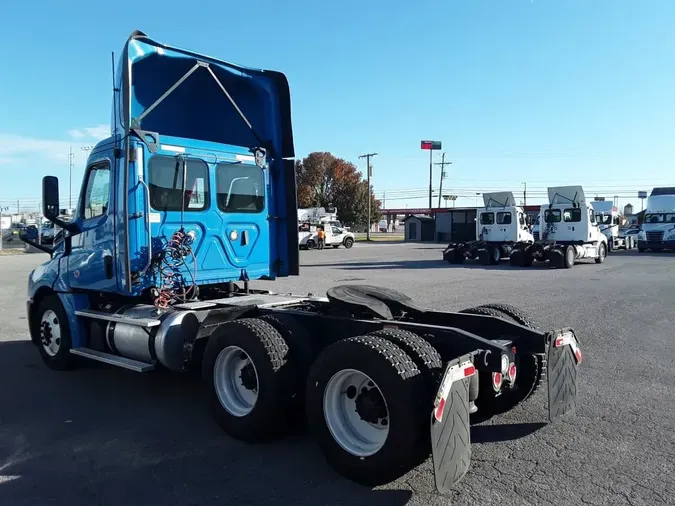 2019 FREIGHTLINER/MERCEDES NEW CASCADIA PX126648beb729eb2b327b459cfe8b347c9dede