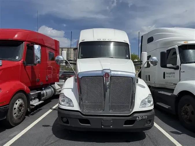 2021 KENWORTH T680