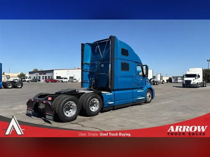 2020 VOLVO VNL8608bee126a1f8adfd96b1de38c34f53224