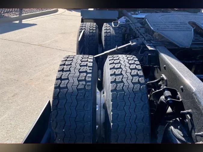 2022 INT LT625 6x48beec7fc0f1401b1603e2489afefb9f5