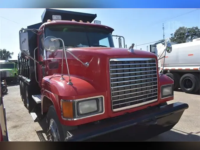 2008 MACK PINNACLE CHU613