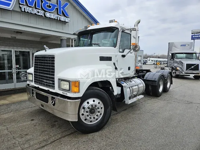 2016 MACK CHU6138bf134b9fddd6f97b33229cd9f896ab7